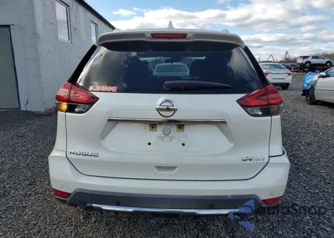 2019 Nissan Rogue S z USA, uszkodzony, nr VIN KNMAT2MV4KP555198